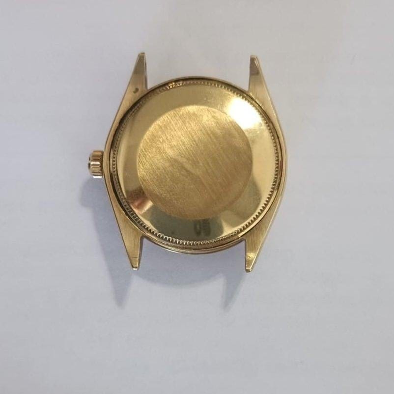 Rolex | Oyster Perpetual | 1005 | Yellow gold | 34 mm | Leather | Gold (solid) | Automatic