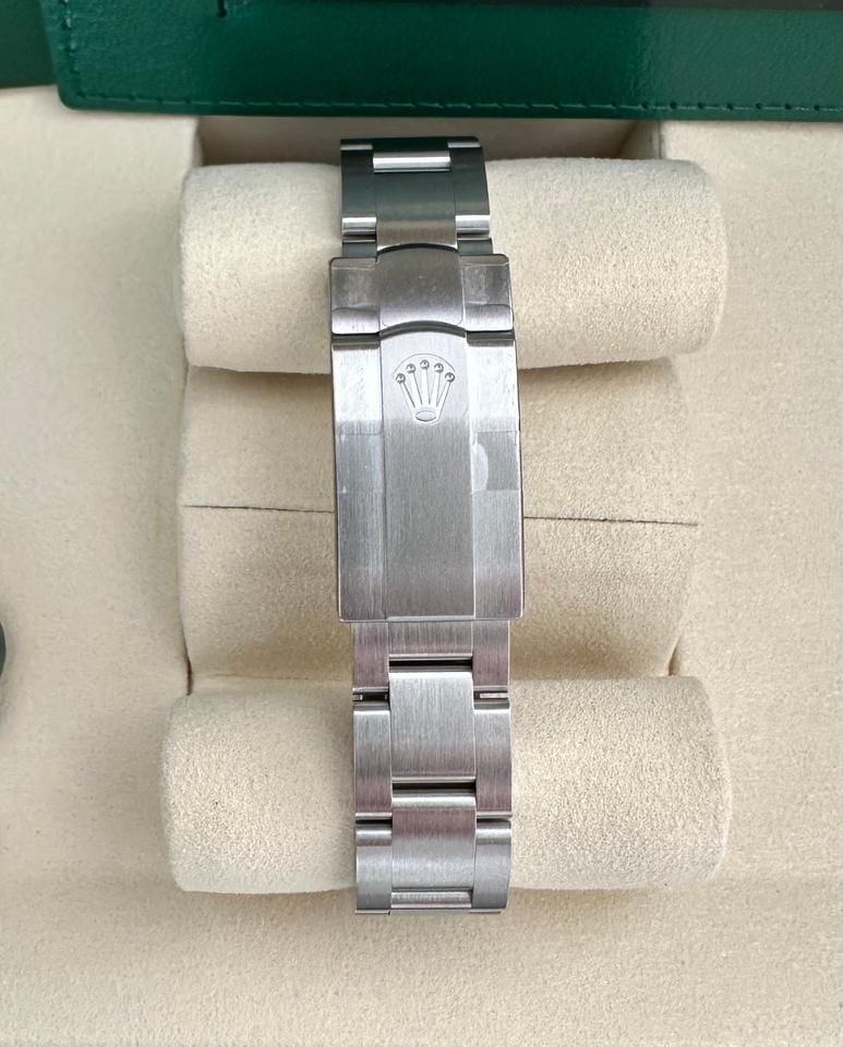 Rolex | Oyster Perpetual | 277200 | Steel | 31 mm | Steel | White | Automatic