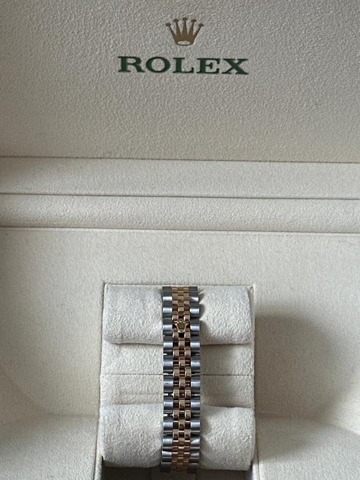 Rolex | Datejust | 179173 | Gold/Steel | 26 mm | Gold/Steel | Black | Automatic