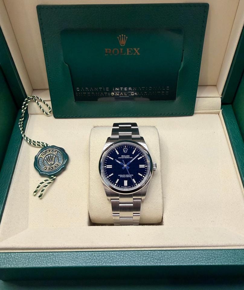 Rolex | Oyster Perpetual | 126000 2026 New Unworn | Steel | 36 mm | Steel | Black | Automatic