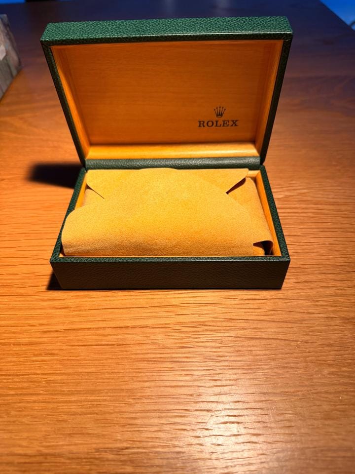 Rolex | Oyster Perpetual | 1503 | Yellow gold | 34 mm | Alligator skin | Gold | Automatic
