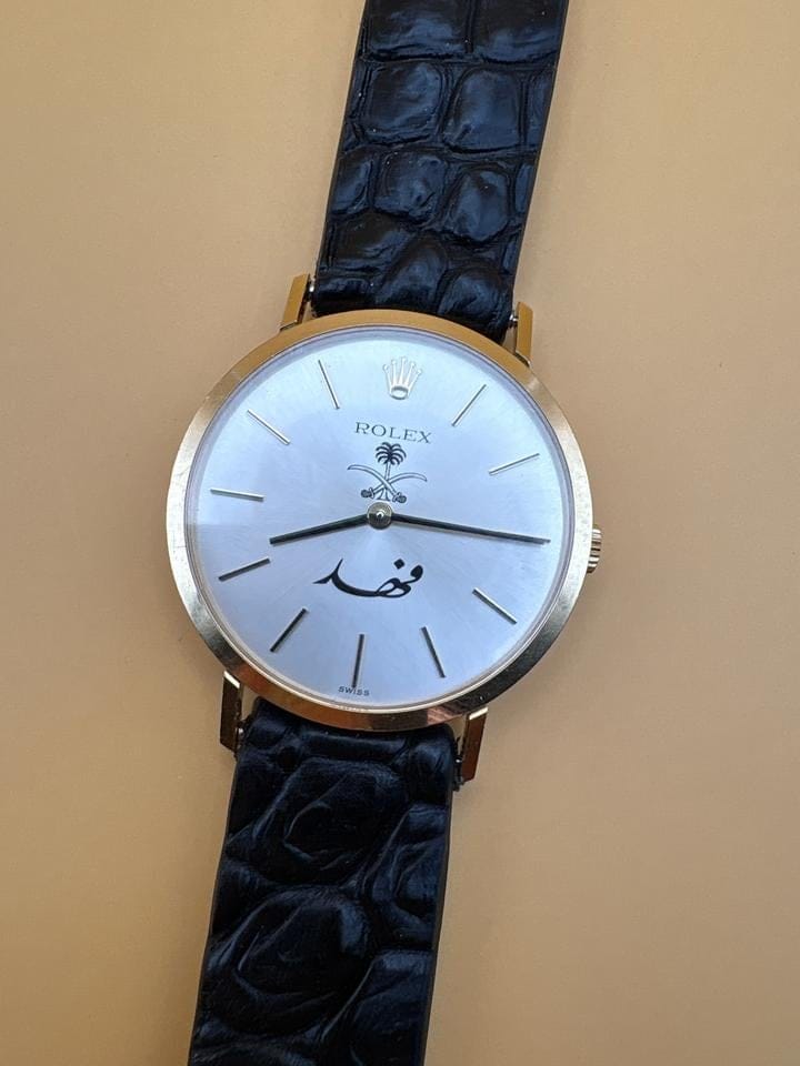 Rolex | Cellini | 4112 | Yellow gold | 32 x 38 mm | Leather | White | Manual winding