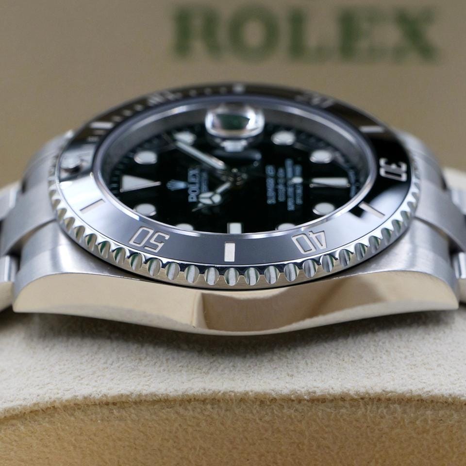 Rolex | Submariner | 116610LN | Steel | 40 mm | Steel | Black | Automatic