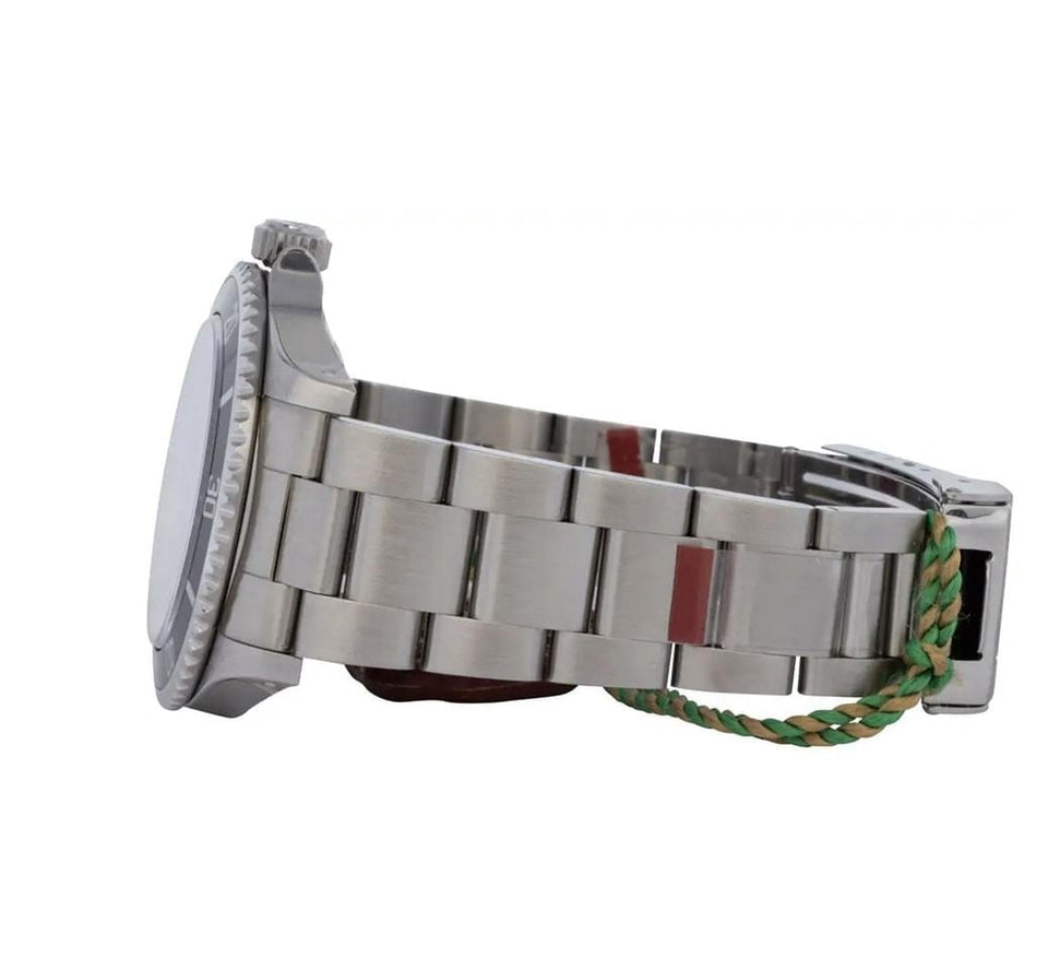 Rolex | Submariner | 14060 | Steel | 40 mm | Steel | Black | Automatic