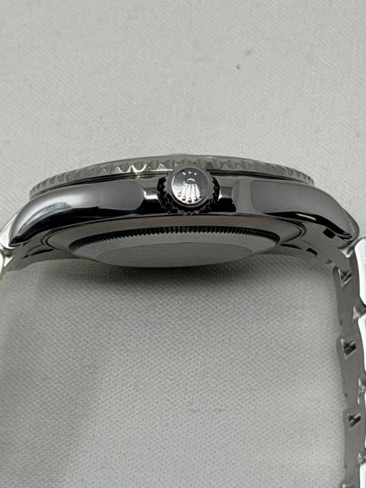 Rolex | Yacht-Master | 16622 | Steel | 40 mm | Steel | Silver (solid) | Automatic