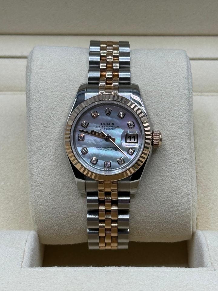 Rolex | Datejust | 179171 | Gold/Steel | 26 mm | Gold/Steel | Mother of pearl | Automatic