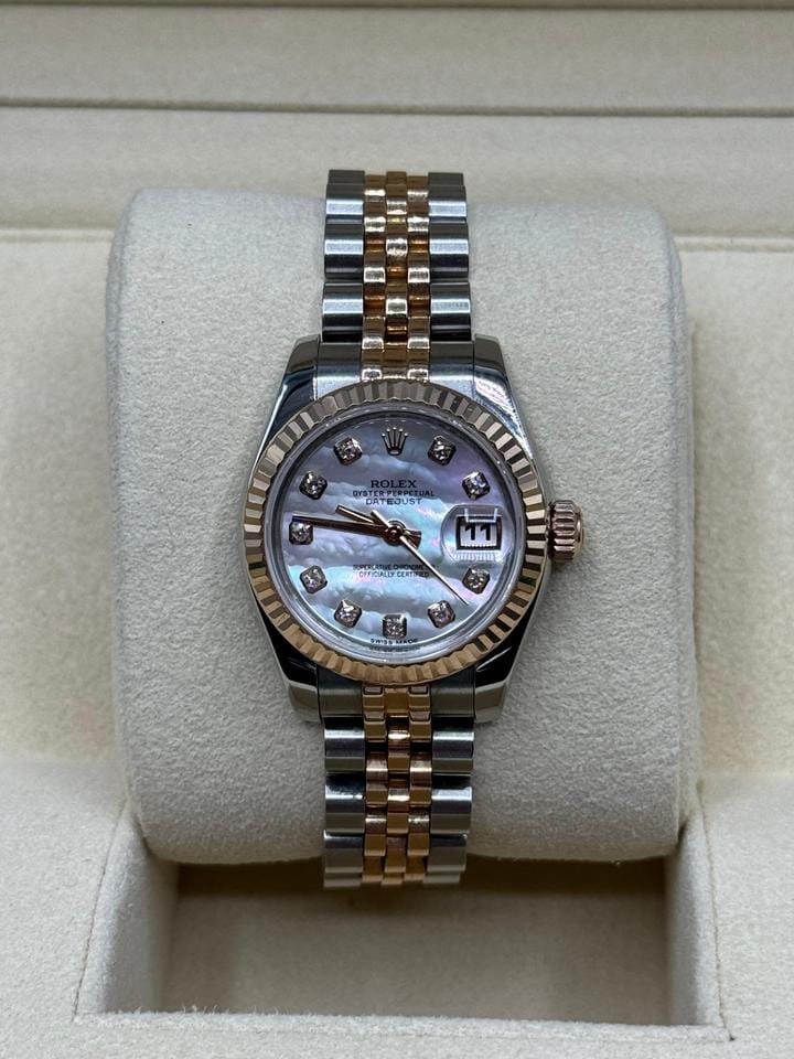 Rolex | Datejust | 179171 | Gold/Steel | 26 mm | Gold/Steel | Mother of pearl | Automatic