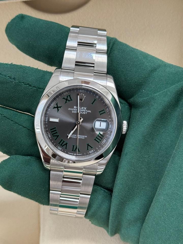 Rolex | Datejust | 126300 | Gold/Steel | 41 x 48 mm | Steel | Blue | Automatic