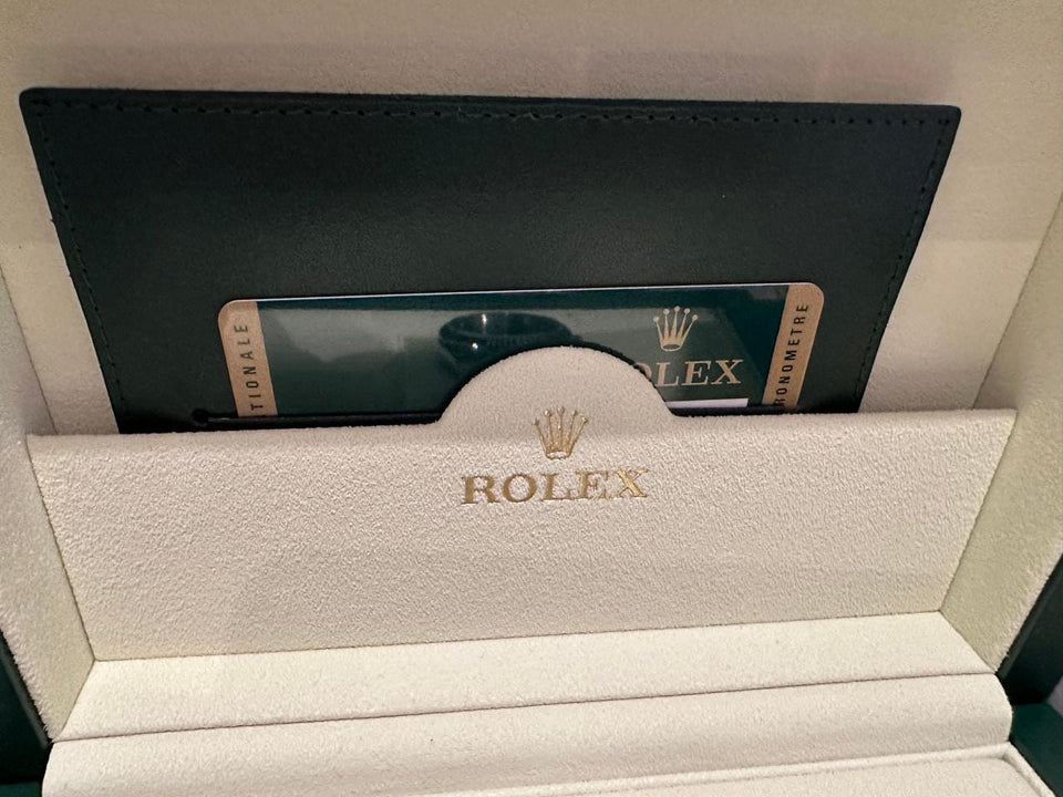 Rolex | Oyster Perpetual | 116000 | Steel | 36 mm | Steel | Silver (solid) | Automatic