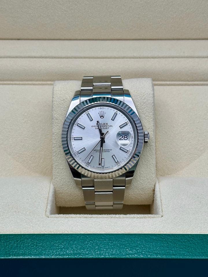 Rolex | Datejust | 126334 | Steel | 41 mm | Steel | Silver (solid) | Automatic
