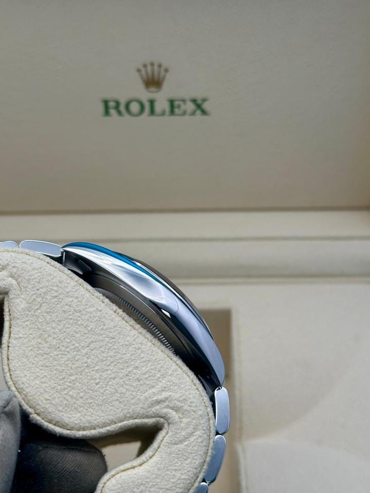 Rolex | Datejust | 126334 | Steel | 41 mm | Steel | Silver (solid) | Automatic