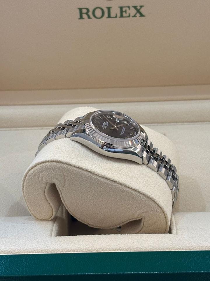 Rolex | Datejust | 279174 GREY ROMAN JUB | White gold | 28 mm | Steel | Grey | Automatic