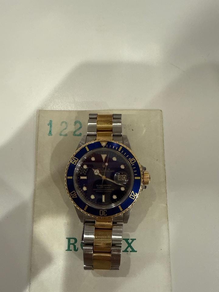 Rolex | Submariner | 16613 | Steel | 40 mm | Gold/Steel | Blue | Automatic