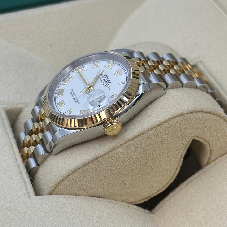 Rolex | Datejust | 126233 | Steel | 36 mm | Gold/Steel | White | Automatic