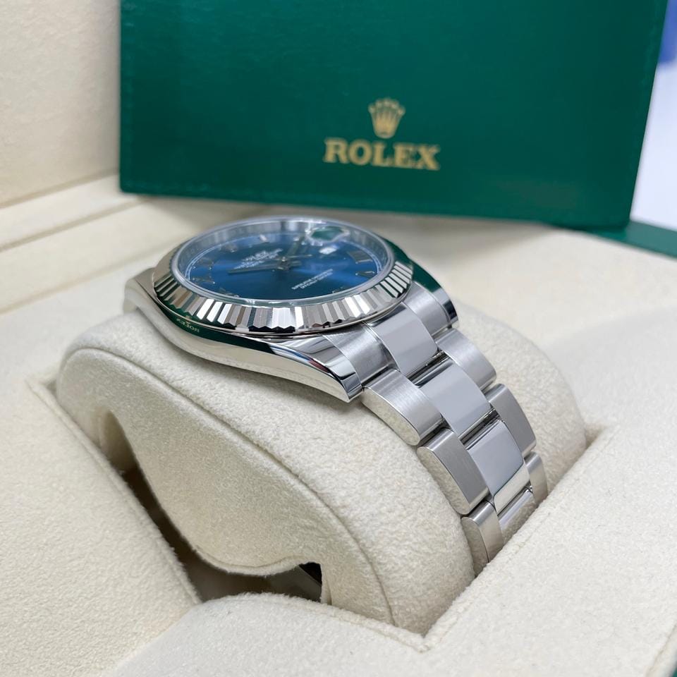 Rolex | Datejust | 126334 | Gold/Steel | 41 mm | Steel | Blue | Automatic