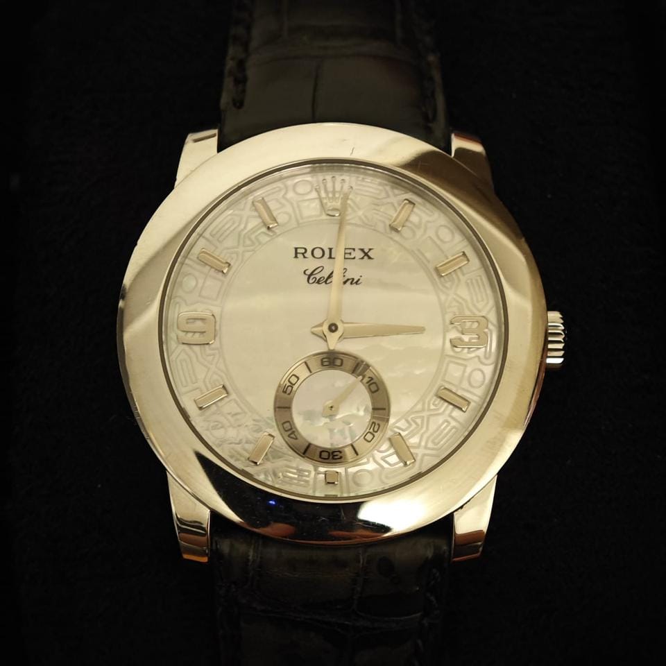 Rolex | Cellini | 5240 | Platinum | 35 mm | Platinum | Mother of pearl | Manual winding