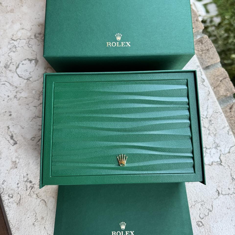 Rolex | Datejust | 126234 | White gold | 36 mm | White gold | Grey | Automatic