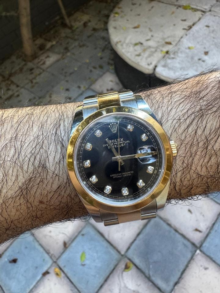 Rolex | Datejust | 126303 | Yellow gold | 41 mm | Gold/Steel | Black | Automatic