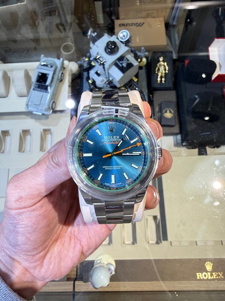 Rolex | Milgauss | 116400 | Steel | 40 mm | Steel | Blue | Automatic