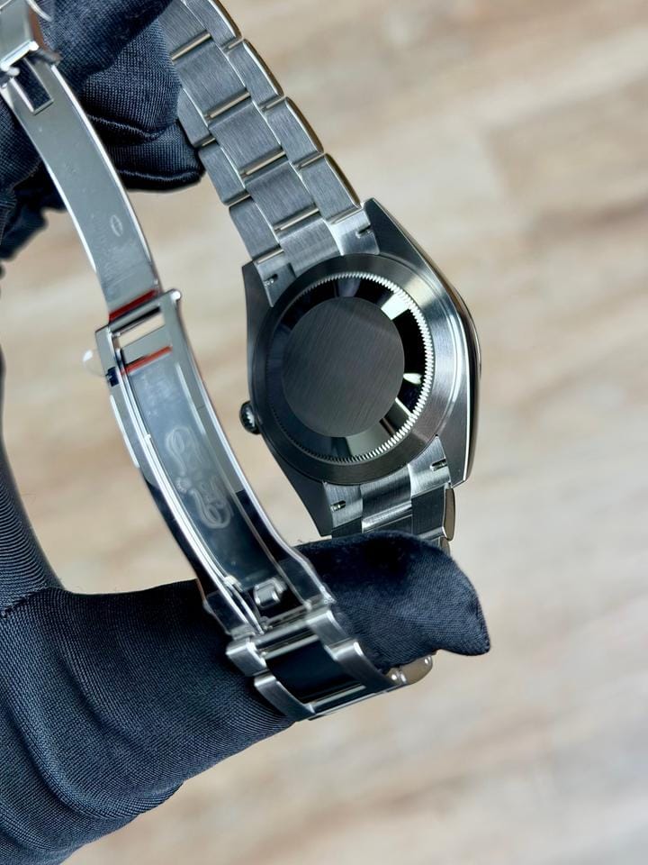 Rolex | Datejust | 126334 | Gold/Steel | 41 mm | Steel | Black | Automatic