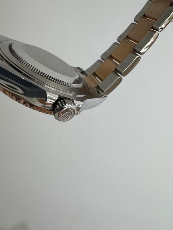 Rolex | Yacht-Master | 268621 | Rose gold | 37 mm | Gold/Steel | Black | Automatic