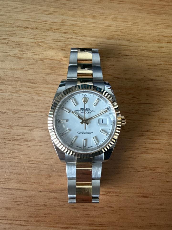 Rolex | Datejust | 126333 | Yellow gold | 41 mm | Gold/Steel | White | Automatic