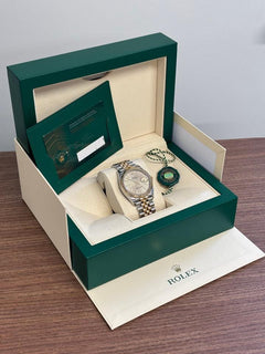 Rolex | Datejust | 126233 | Yellow gold | 42 mm | Gold/Steel | Champagne | Automatic