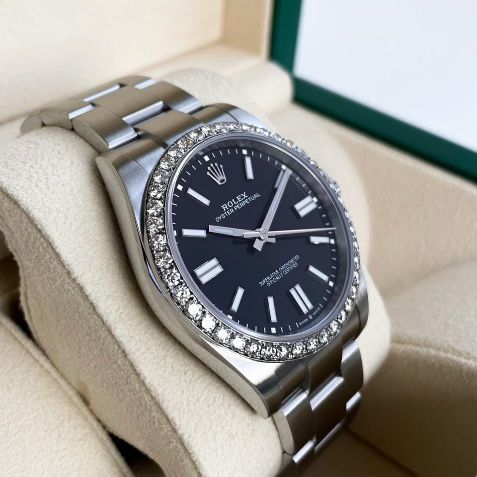 Rolex | Oyster Perpetual | 124300 | 41 mm | Black | Automatic