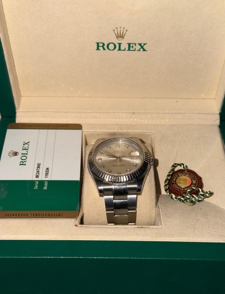 Rolex | Datejust | 116334 | White gold | 41 mm | Steel | Silver | Automatic