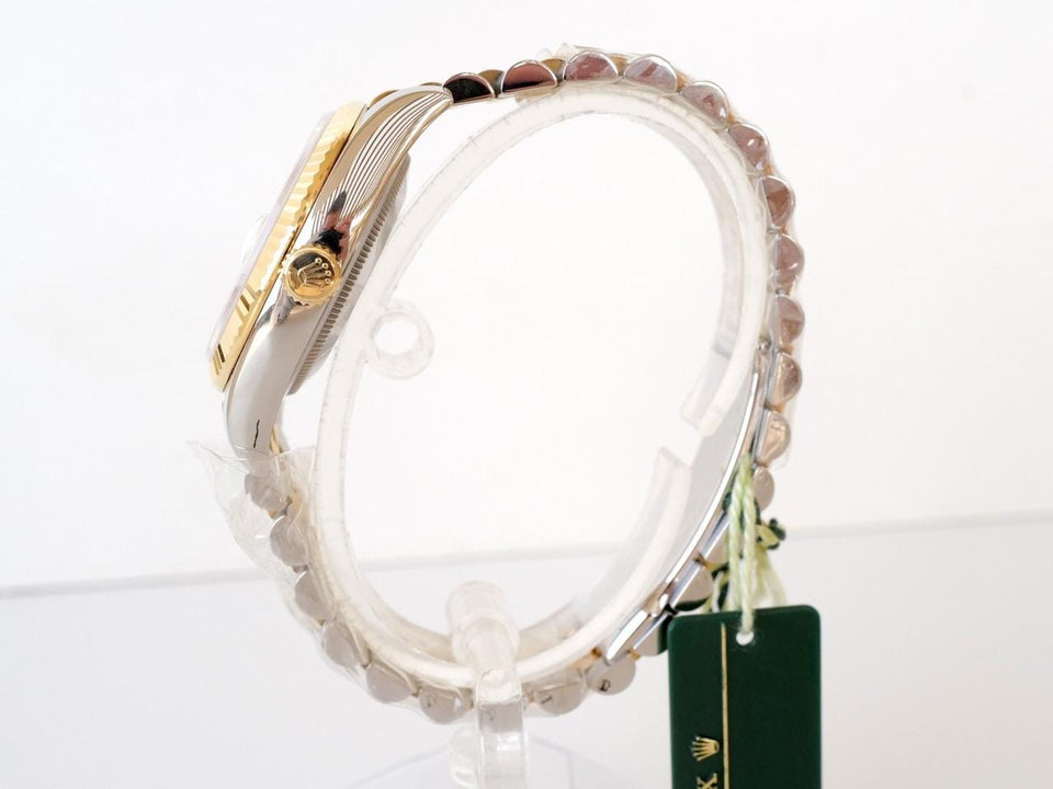 Rolex | Datejust | 116233 | Gold/Steel | 36 mm | Gold/Steel | Mother of pearl | Automatic