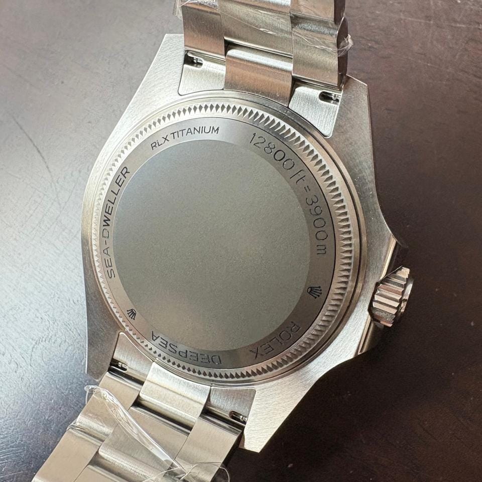 Rolex | Sea-Dweller | 136660-0003 | Steel | 44 mm | Steel | Black | Automatic