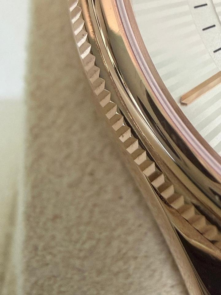 Rolex | Cellini | 50525 | Rose gold | 39 mm | Leather | Silver | Automatic