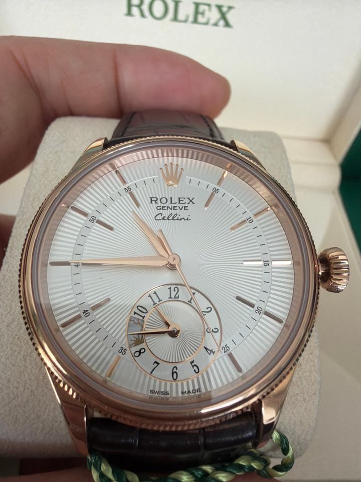 Rolex | Cellini | 50525 | Rose gold | 39 mm | Leather | Silver | Automatic