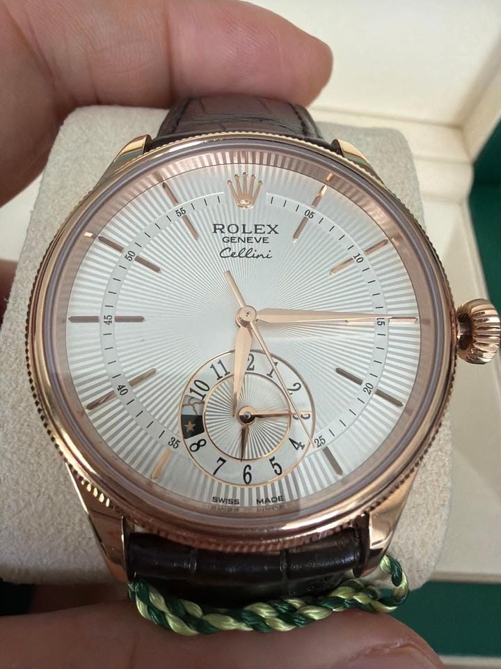 Rolex | Cellini | 50525 | Rose gold | 39 mm | Leather | Silver | Automatic