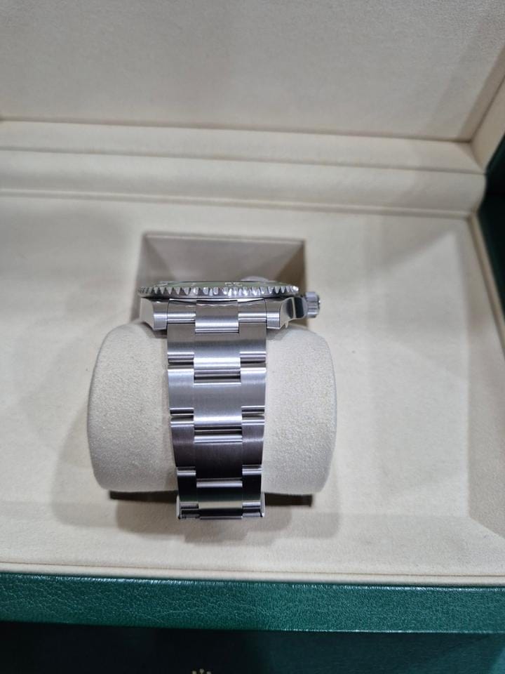 Rolex Submariner Date Automatic Like new & unworn