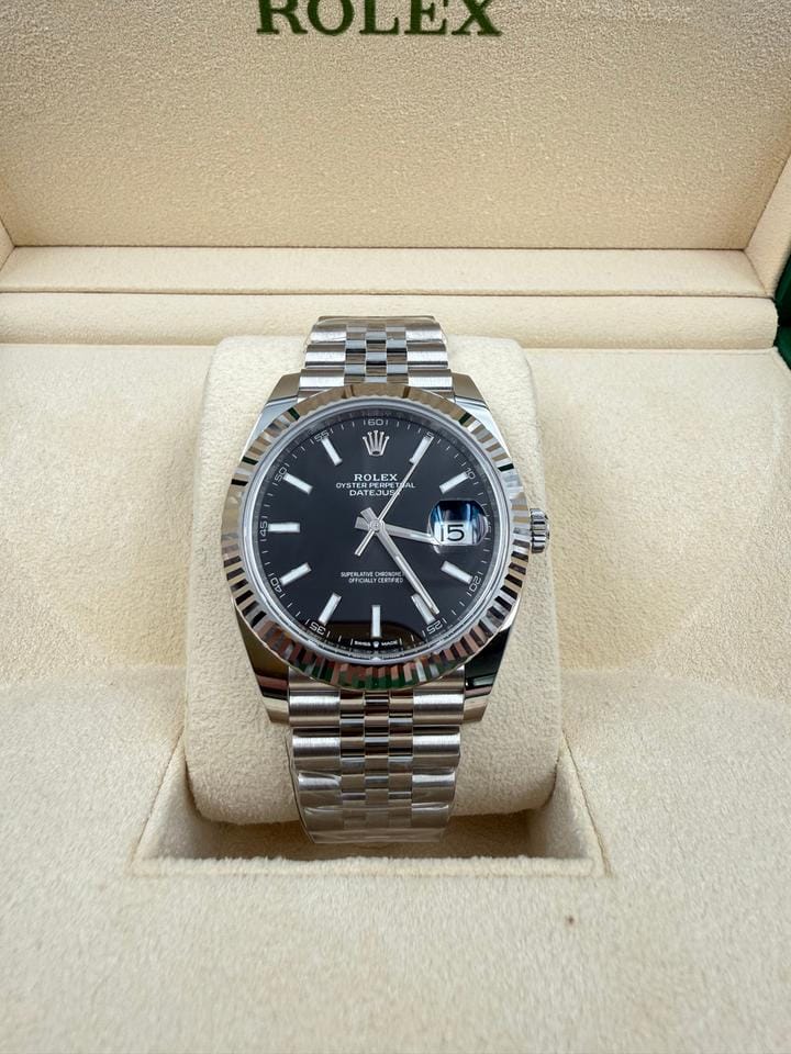 Rolex | Datejust | 126334 | White gold and steel | 41 mm | Steel | Black | Automatic