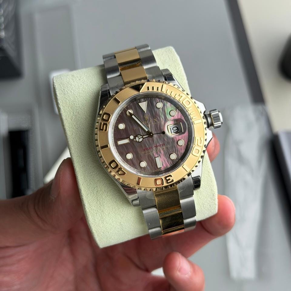 Rolex | Yacht-Master | 16623 | Gold/Steel | 40 mm | Gold/Steel | Mother of pearl | Automatic