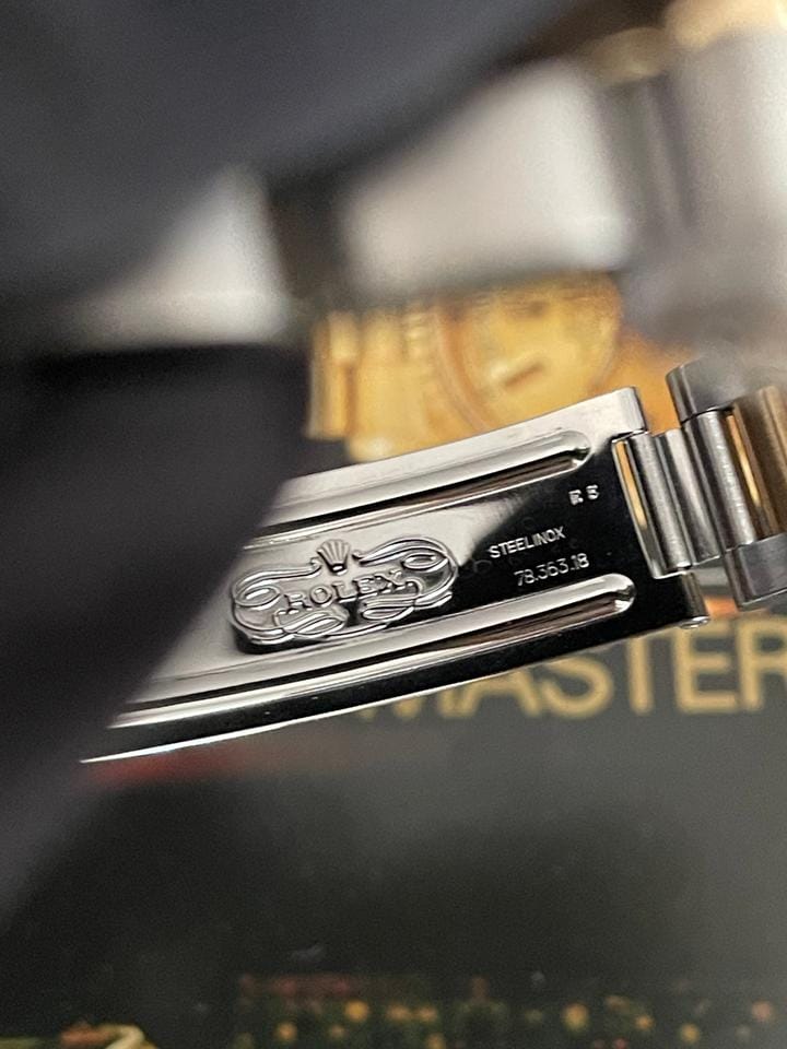 Rolex | GMT-Master II | 16713 | Gold/Steel | 40 mm | Gold/Steel | Black | Automatic