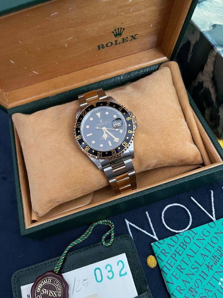 Rolex | GMT-Master II | 16713 | Gold/Steel | 40 mm | Gold/Steel | Black | Automatic