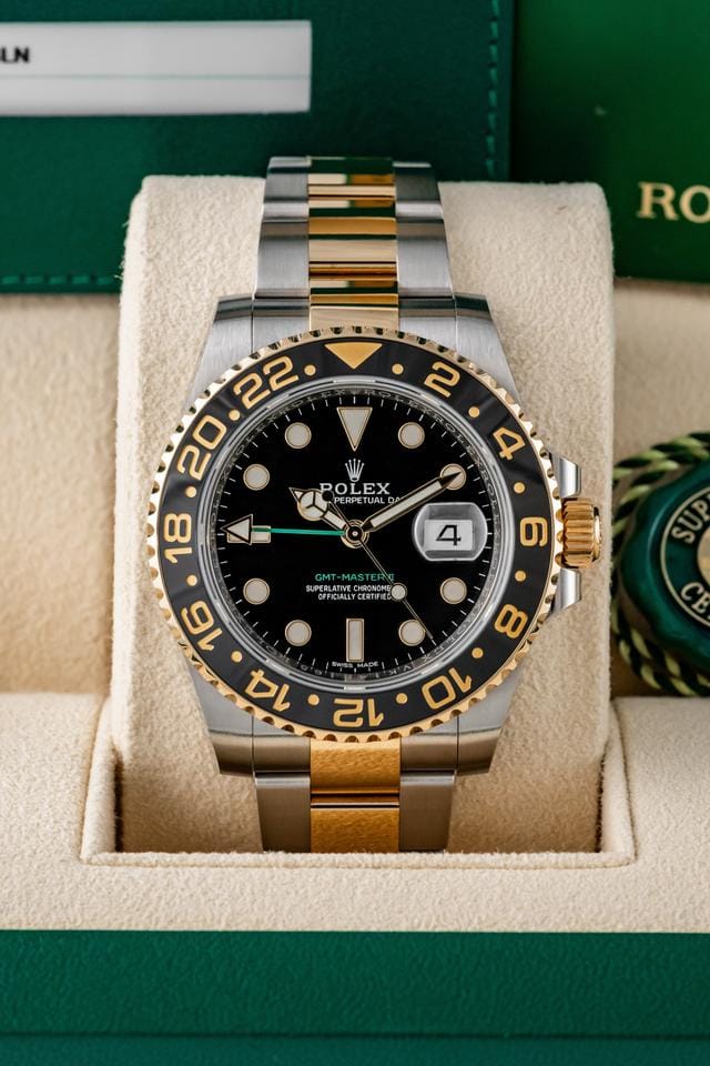 Rolex | GMT-Master II | 116713LN | Gold/Steel | 40 mm | Gold/Steel | Black | Automatic