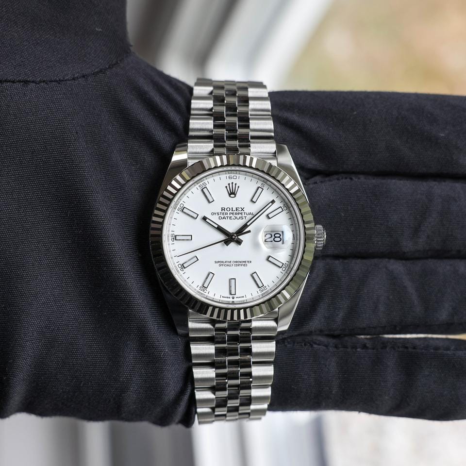 Rolex | Datejust | 126334 | Steel | 41 x 49 mm | Steel | White | Automatic