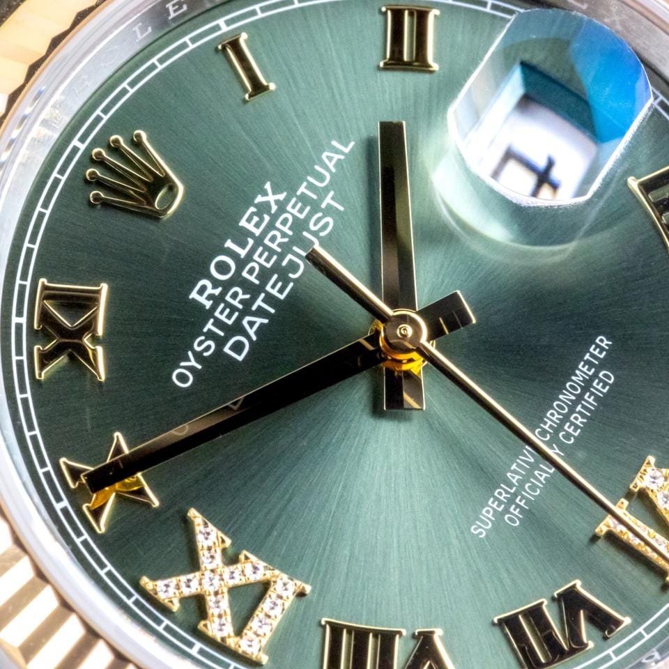 Rolex | Datejust | 126233 | Gold/Steel | 36 mm | Gold/Steel | Green | Automatic