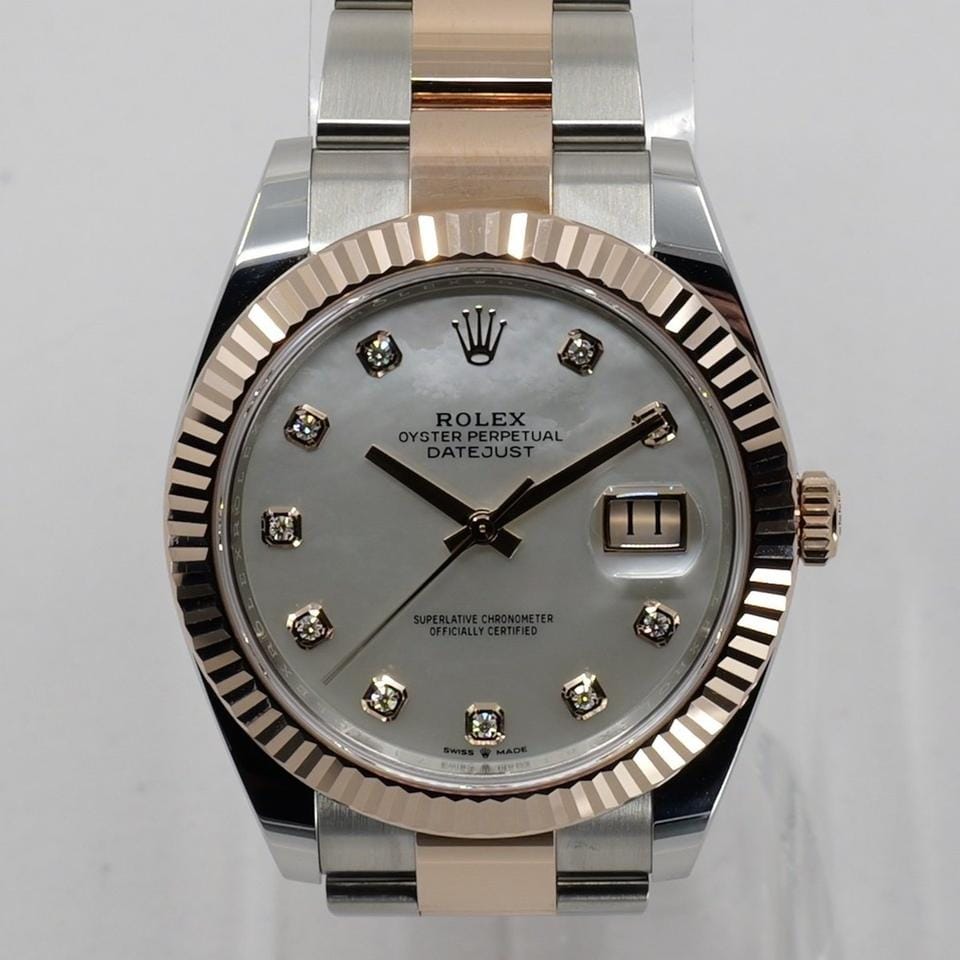 Rolex | Datejust | 126331 | Rose gold | 41 mm | Gold/Steel | Mother of pearl | Automatic