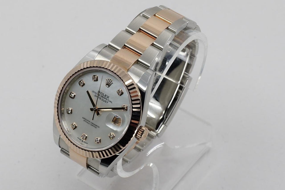 Rolex | Datejust | 126331 | Rose gold | 41 mm | Gold/Steel | Mother of pearl | Automatic