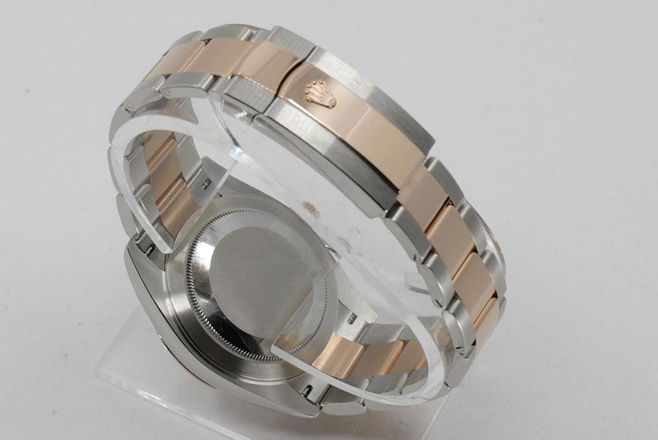 Rolex | Datejust | 126331 | Rose gold | 41 mm | Gold/Steel | Mother of pearl | Automatic