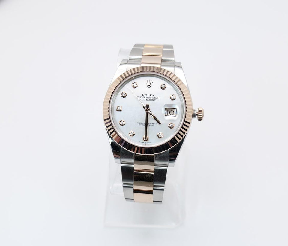 Rolex | Datejust | 126331 | Rose gold | 41 mm | Gold/Steel | Mother of pearl | Automatic