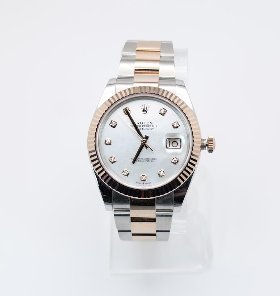 Rolex | Datejust | 126331 | Rose gold | 41 mm | Gold/Steel | Mother of pearl | Automatic