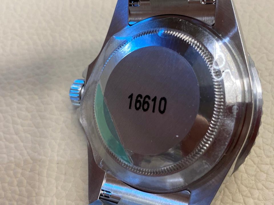 Rolex Submariner DateKermit 16610LV NOS Full set 2007's