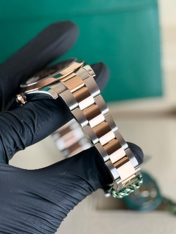 Rolex | Datejust | 126301-0009 | Gold/Steel | 41 mm | Gold/Steel | Silver | Automatic