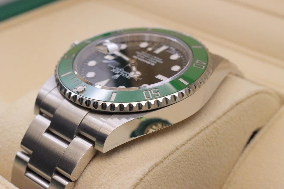 Rolex | Submariner | 126610LV-0002 | Steel | 41 mm | Black